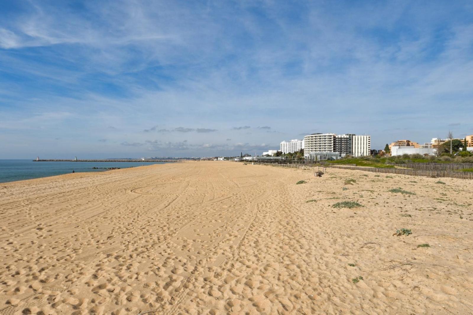 Vila Atlantida - Vilamoura-Quarteira Holiday Home - Beach At 250 Mts Esterno foto